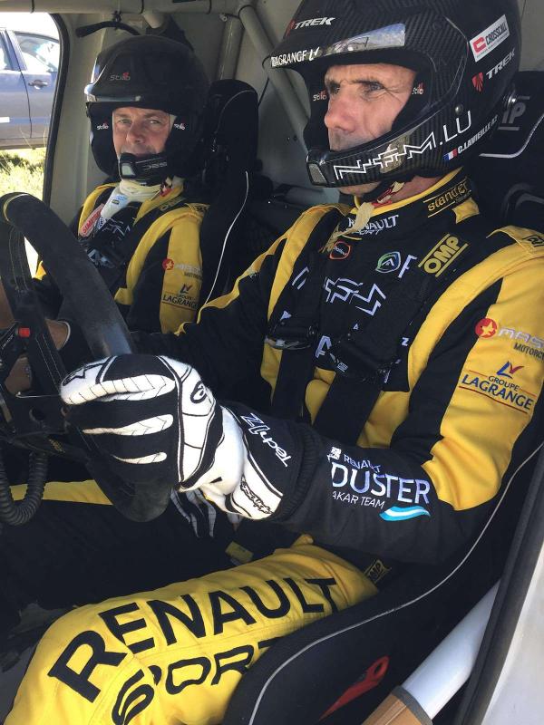 Ch. Lavieille pilote officiel Renault Duster Dakar Team se prépare pour la grande épopée 2