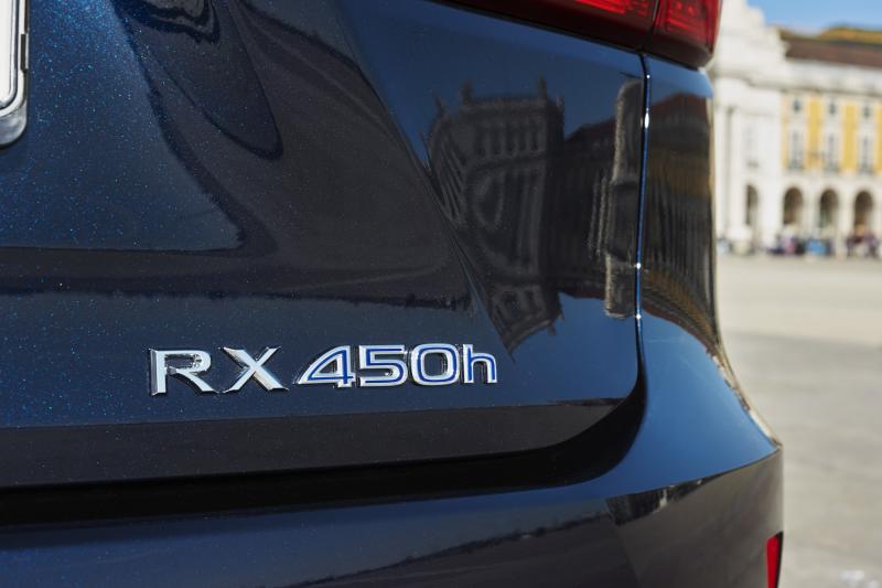 Essai Lexus RX 450h : Plus acéré 1