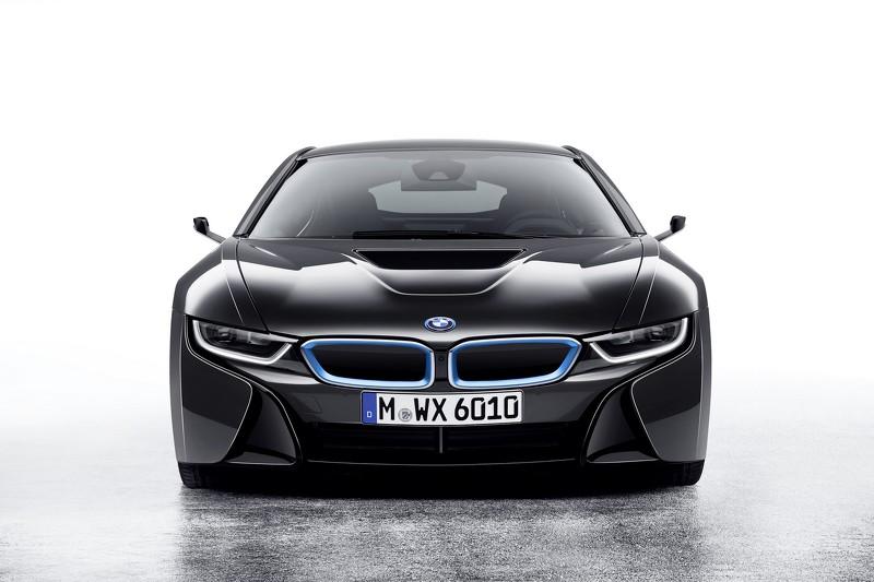  - CES 2016 : BMW i8 Mirrorless Concept 1