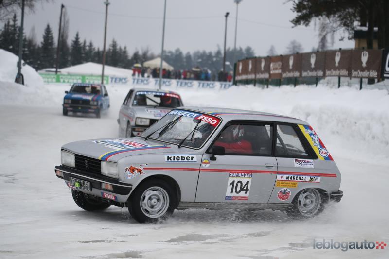  - A Serre Chevalier, les Peugeot 104ZS renouent avec la tradition de la Coupe 104 sur glace. 3
