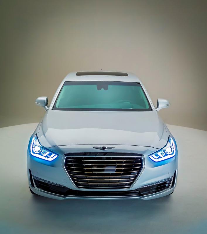  - Detroit 2016 : Genesis G90 1