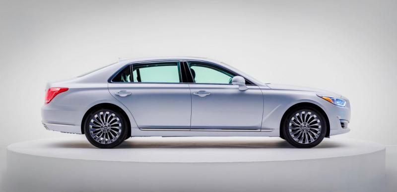  - Detroit 2016 : Genesis G90 1