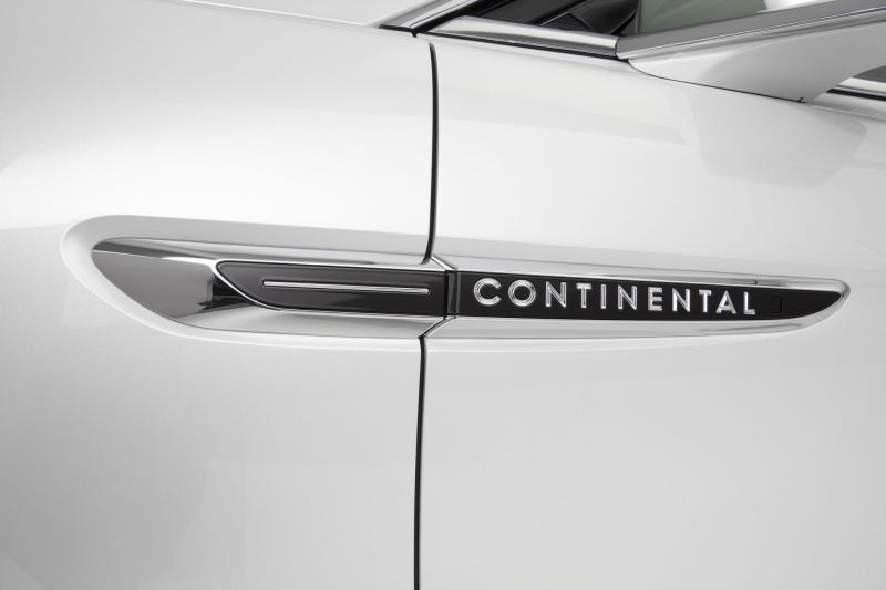  - Détroit 2016 : Lincoln Continental 1