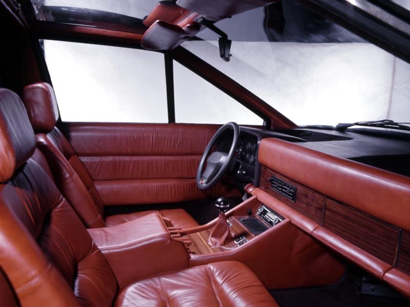  - Les concepts ItalDesign : Maserati Medici II (1976) 1