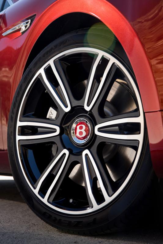  - Genève 2016 : Bentley Flying Spur V8 S 1