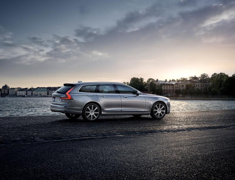  - Genève 2016 : Volvo V90 1