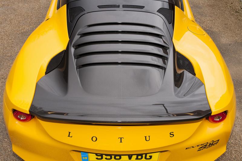  - Genève 2016 - La Lotus Evora évolue en Sport 410 1