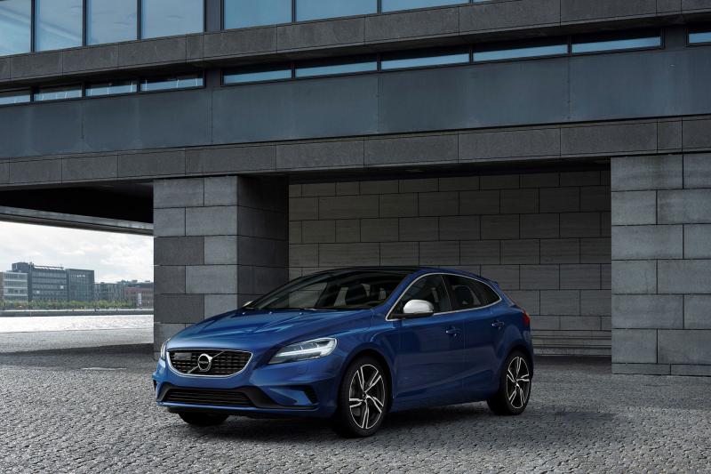  - Genève 2016 : Volvo V40 1