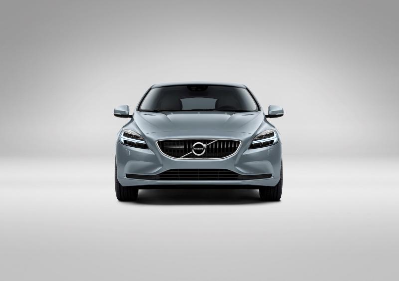  - Genève 2016 : Volvo V40 1