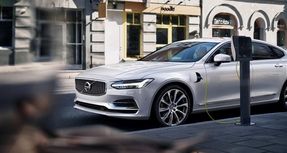 VE : Volvo milite pour un système de recharge standard