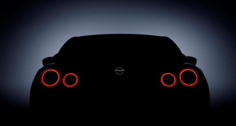  - New York 2016 : Nissan tease avec la GT-R