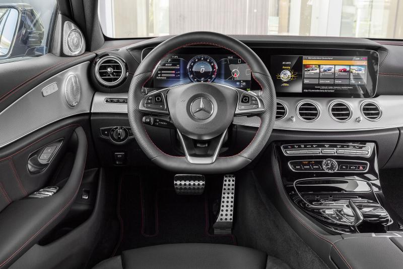  - New York 2016 : Mercedes-AMG E43 4Matic 1