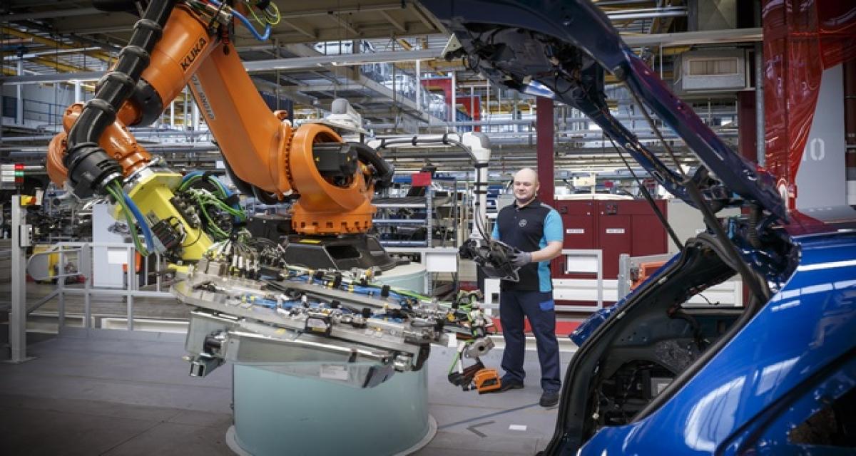Mercedes embauche à Brême pour accompagner la production du GLC Coupé