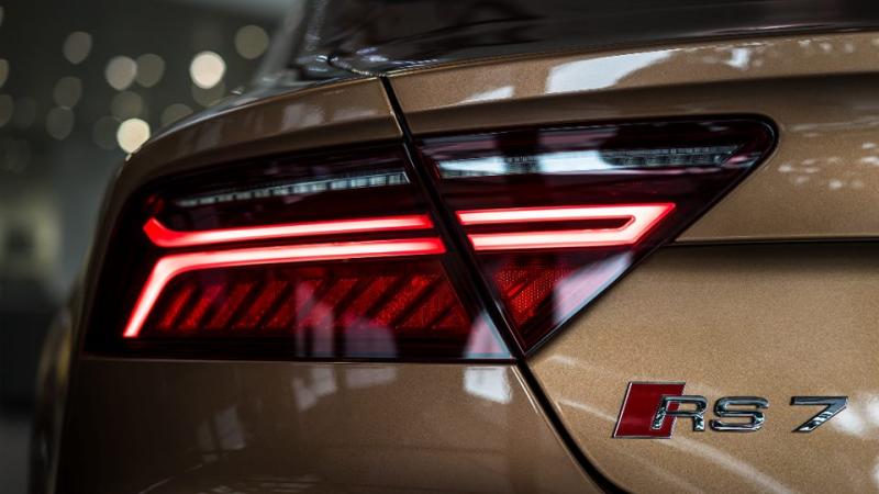  - Audi Exclusive et une RS7 Performance 1