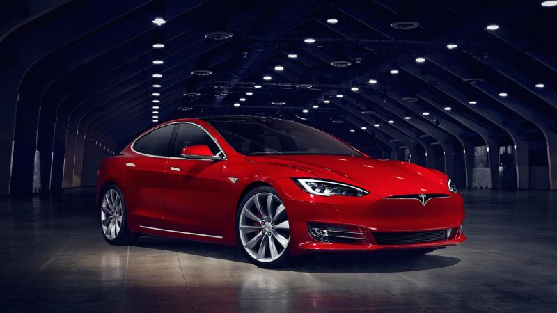  - Tesla Model S : restylage officiel 1