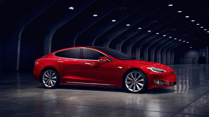  - Tesla Model S : restylage officiel 1