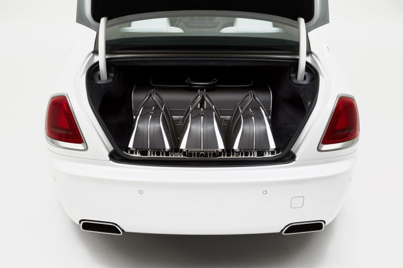  - Une ligne de bagages pour la Rolls-Royce Wraith 1