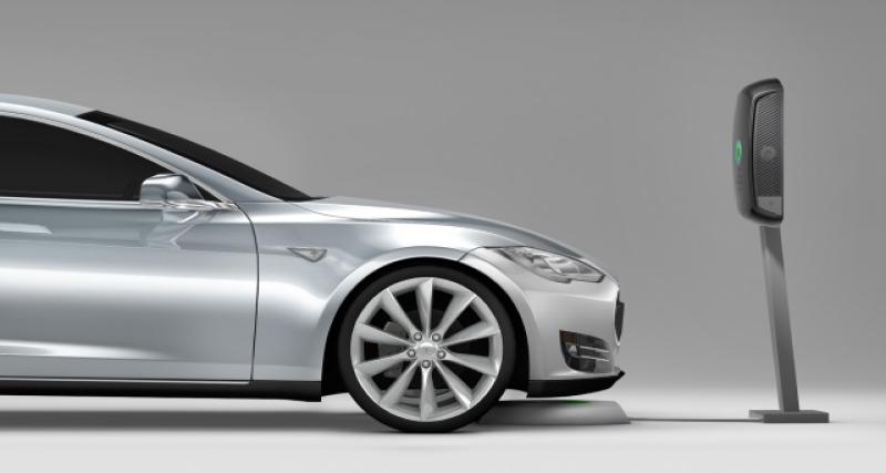  - La recharge sans fil Tesla Model S pour $3 290