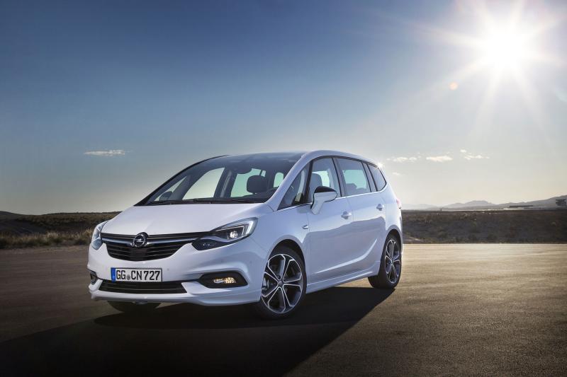  - Opel Zafira, nouveau visage et technologie à jour 1
