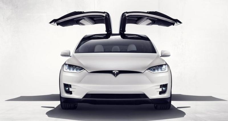  - Tesla Model X : des pépins pour les portes papillon