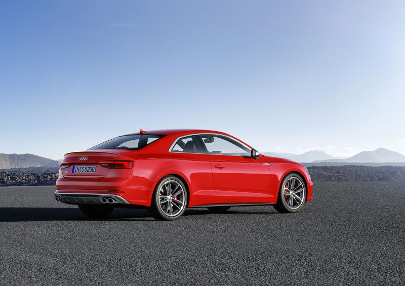  - Audi A5, de moins en moins A4 1