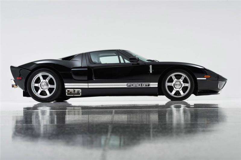  - Un prototype de Ford GT à vendre 1