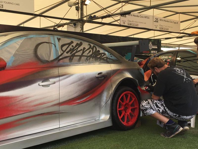  - Goodwood 2016 : Tag Heuer dévoile une art car WTCC 1