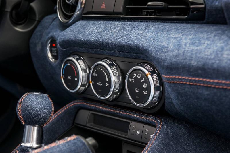  - Mazda MX-5 Levanto par Garage Italia : en jeans 1