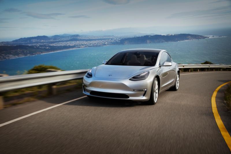  - La Tesla Model 3 se laisse découvrir sous un nouveau prisme 1
