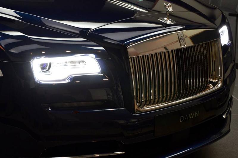  - Une nouvelle Rolls-Royce Dawn Bespoke 1