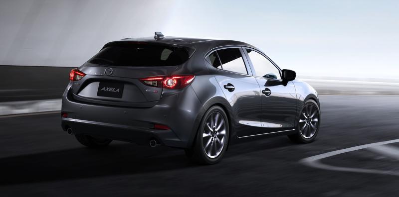  - La Mazda3 restylée officielle 1