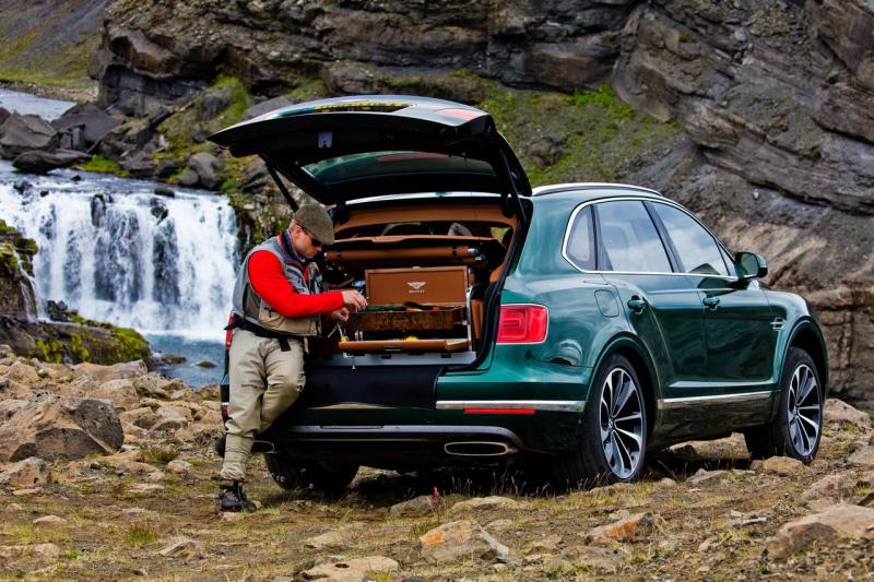  - Chic nec plus ultra : le SUV Bentley Bentayga part à la pêche à la mouche 1