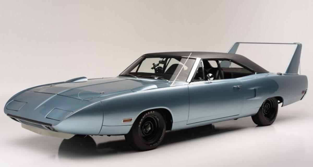 A vendre : une Plymouth Superbird 