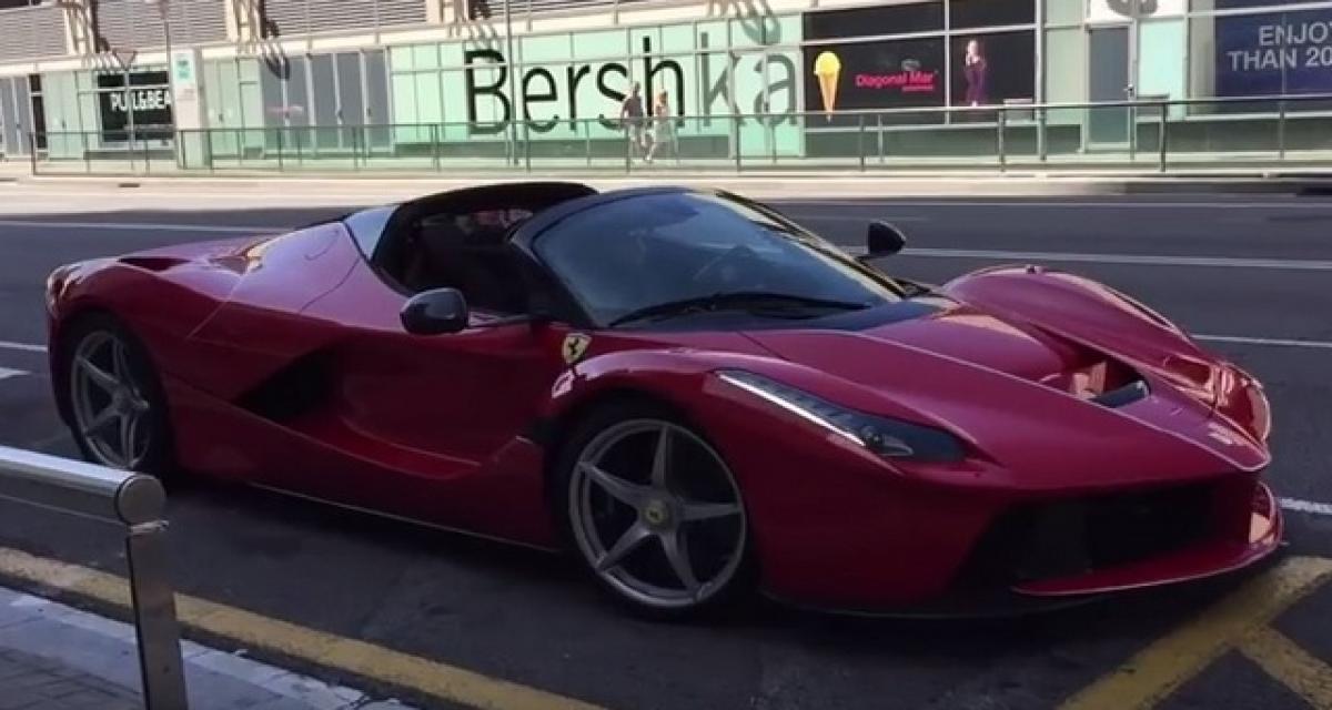 Dans la boîte : la Ferrari LaFerrari Aperta se découvre à Barcelone