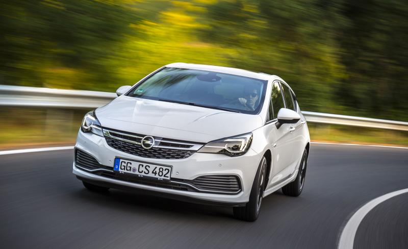  - Opel Astra OPC Line, avant une vraie OPC 1