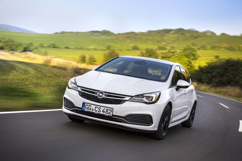  - Opel Astra OPC Line, avant une vraie OPC 1