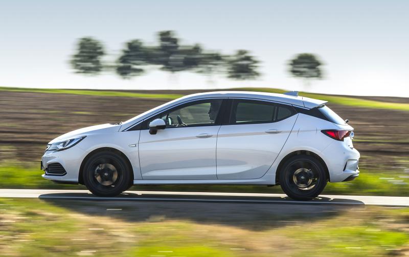  - Opel Astra OPC Line, avant une vraie OPC 1