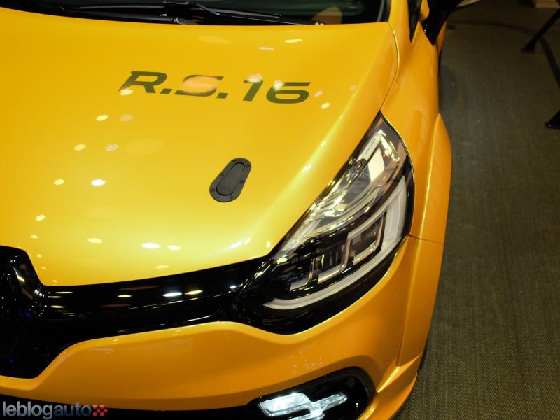  - Paris 2016 live : Renault Clio RS 16 1