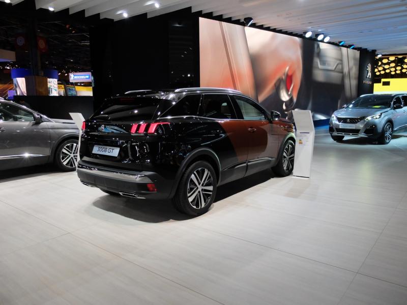  - Paris 2016 live : Peugeot 3008 1