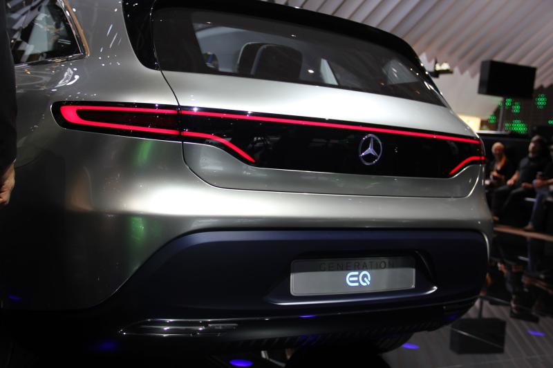 - Paris 2016 live : Mercedes Generation EQ Concept 1