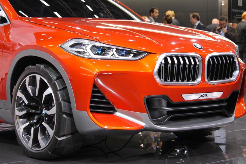  - Paris 2016 live : BMW Concept X2 1