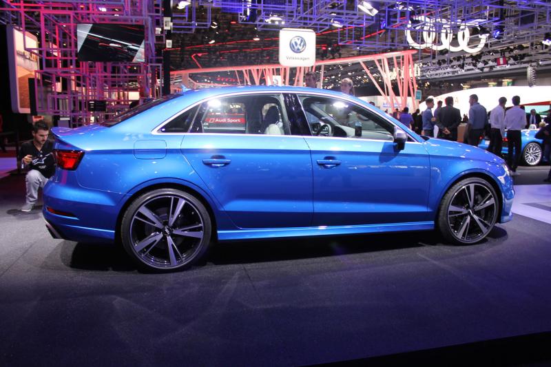  - Paris 2016 live : Audi RS3 Sedan 1