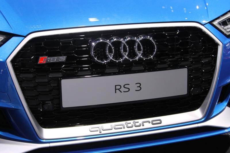  - Paris 2016 live : Audi RS3 Sedan 1