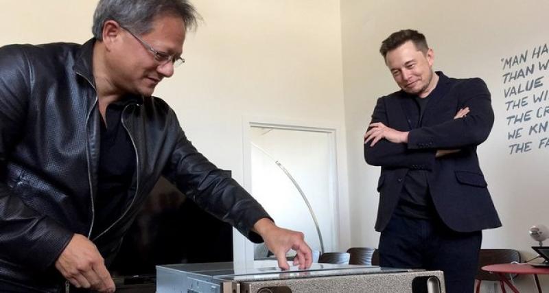  - Cette fois Elon Musk répond à Bob Lutz