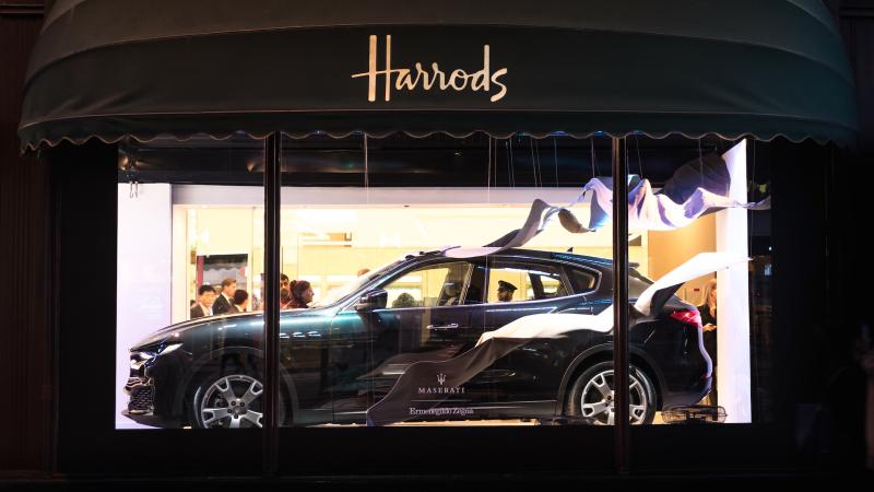  - Maserati Levante : en vitrine chez Harrods 1