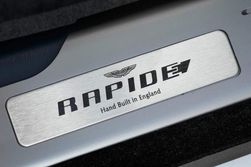  - L'Aston Martin RapidE de série dominera la concurrence 1