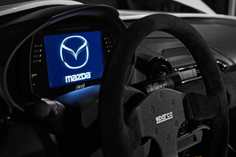  - SEMA 2016 : Mazda MX-5 RF Kuro et Speedster Evolution 1