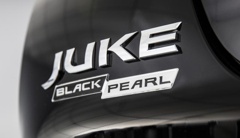  - Los Angeles 2016 : Nissan Juke Black Pearl Edition 1
