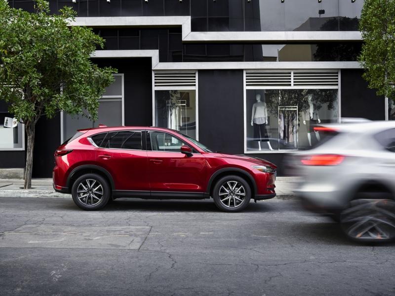  - Los Angeles 2016 : Mazda CX-5 1