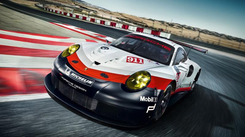 Los Angeles 2016 : l'hérétique Porsche 911 RSR 1